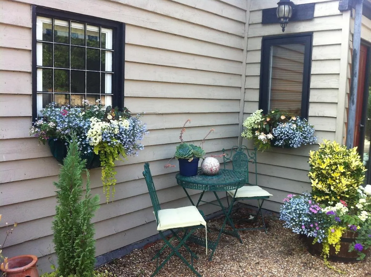 *** Guest house Bonningtons Stansted Self Catering Hotel Stansted Mountfitchet United Kingdom